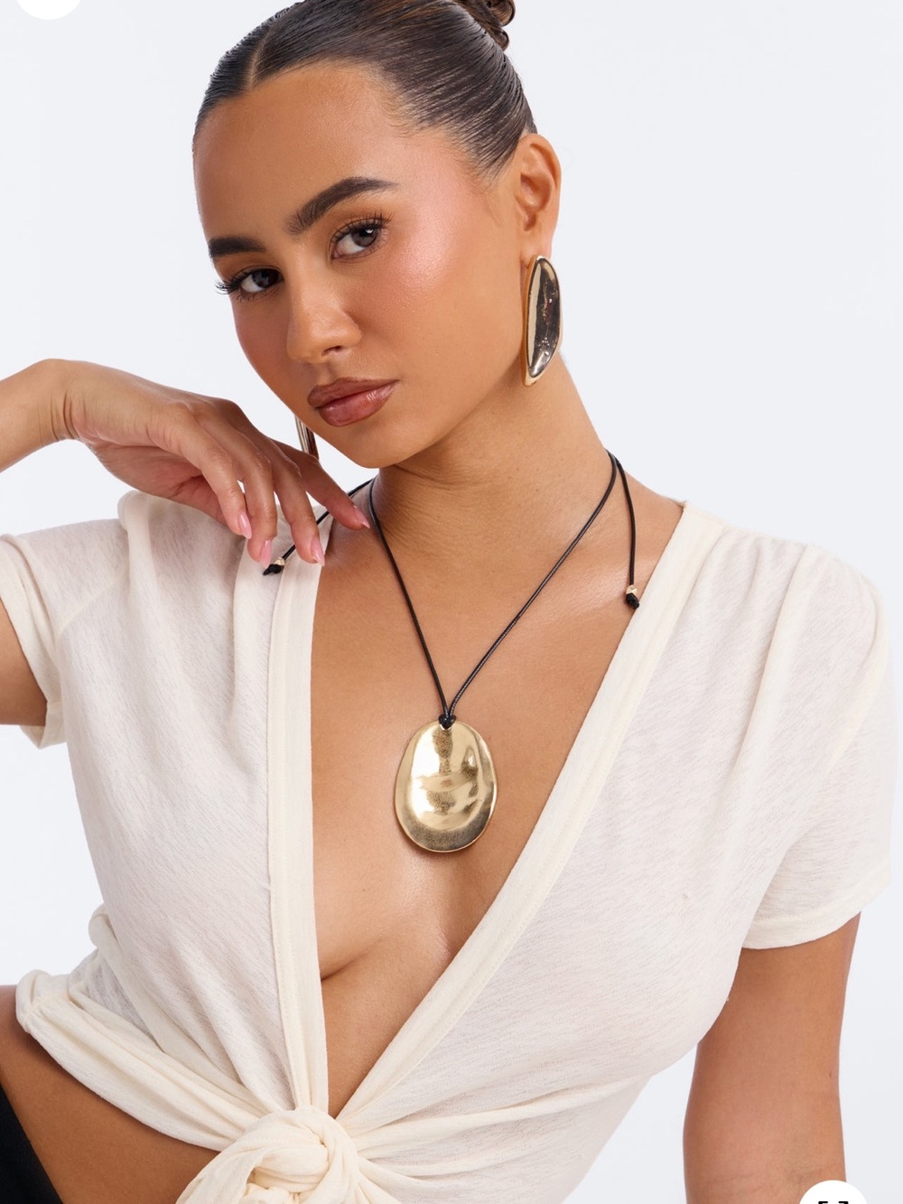 Gold Oval Pendant Necklace with Cord